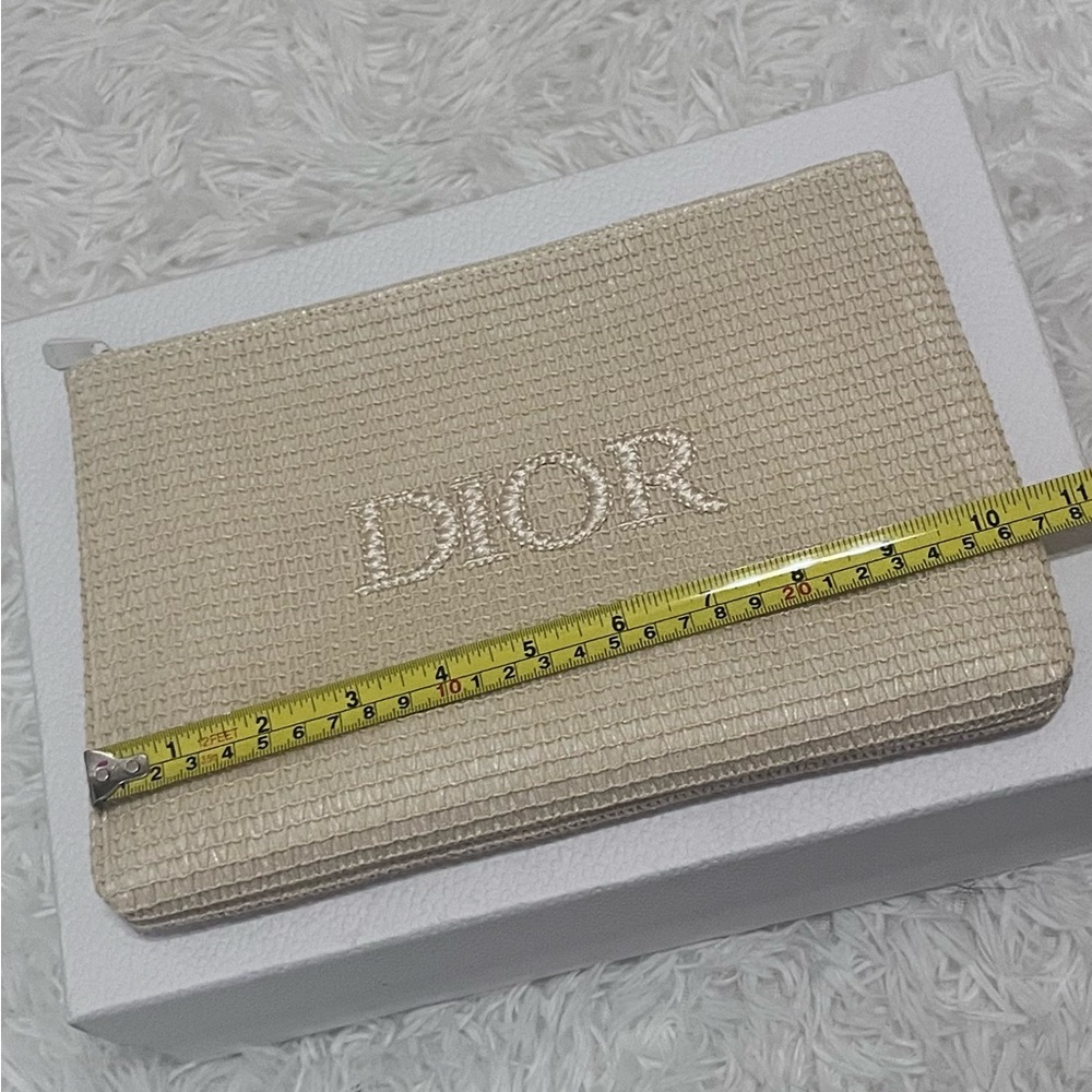 Dior Raffia Straw Makeup/Cosmetic Pouch Bag - Picture 8 of 11